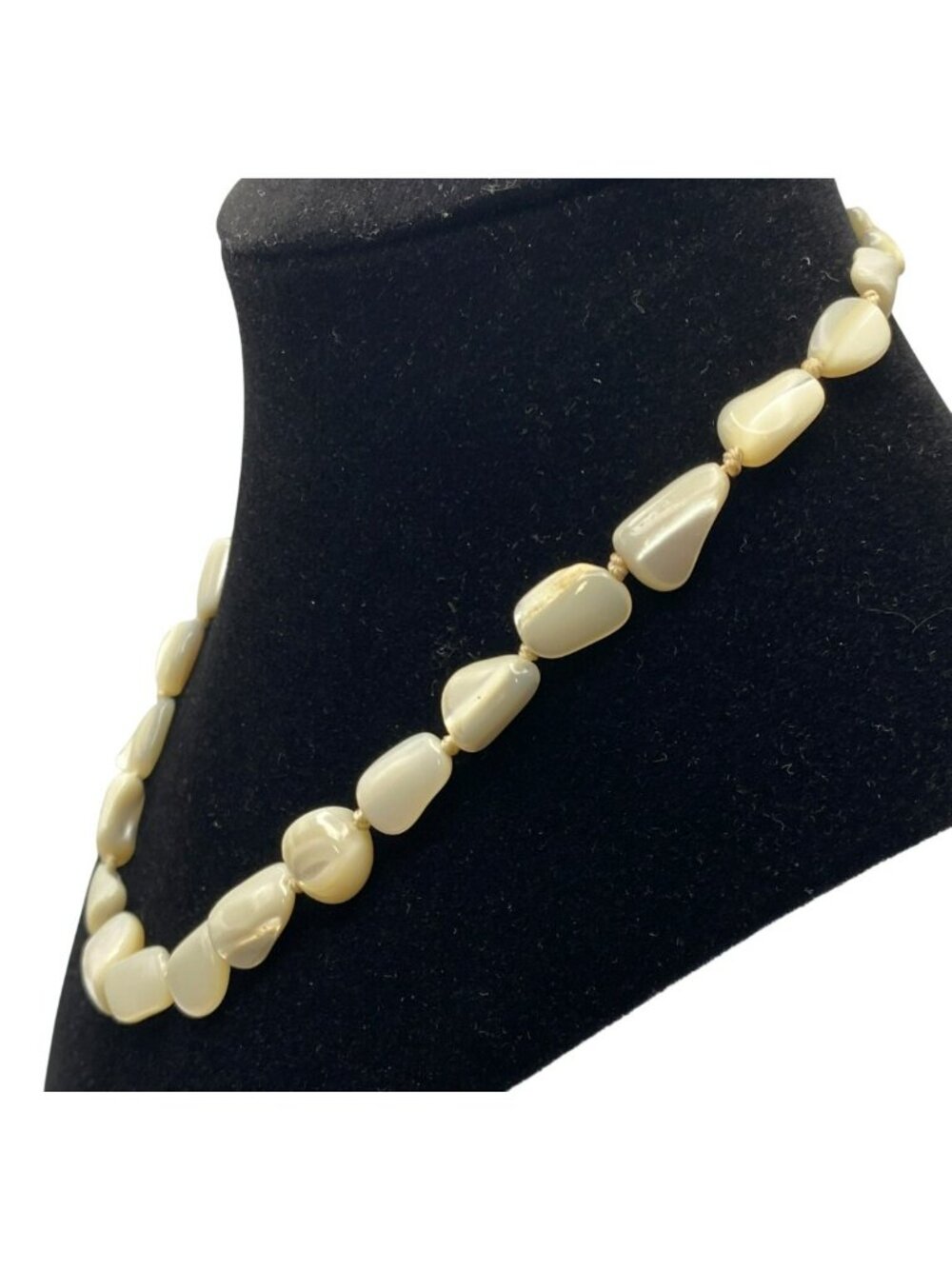Vintage Mother of Pearl Shell Bead Necklace Les Bernard 50's 60's Retro MCM 16" - Picture 5 of 6